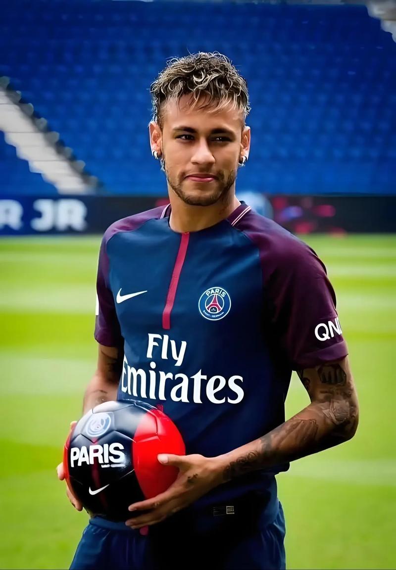 斯基拉：米兰正考虑二队换帅，人选含塔索蒂、奥多、阿奎拉尼